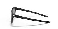 Latch™ Square (Low Bridge Fit)