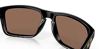 Holbrook™ XL