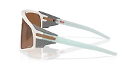 Latch™ Panel Seek Collection