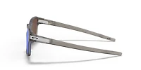 Latch™ Square (Low Bridge Fit)