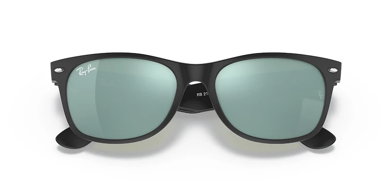 New Wayfarer Flash