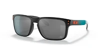OO9102 Miami Dolphins Holbrook™