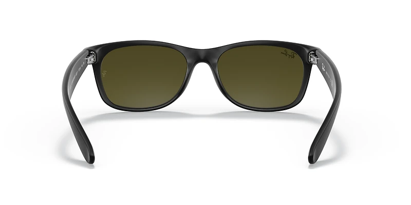 New Wayfarer Flash