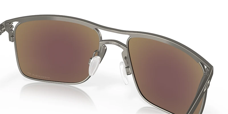 Holbrook™ TI