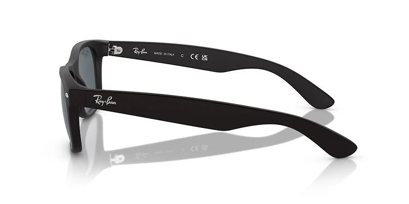 New Wayfarer Classic