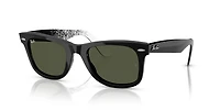 Original Wayfarer Disney Mickey & Minnie Mouse Pixelated