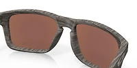 Holbrook™ Woodgrain Collection