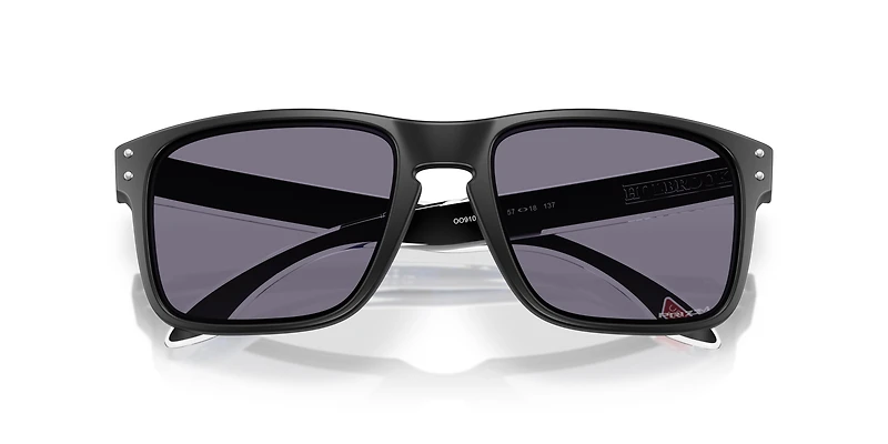 Holbrook™ Fathom Collection