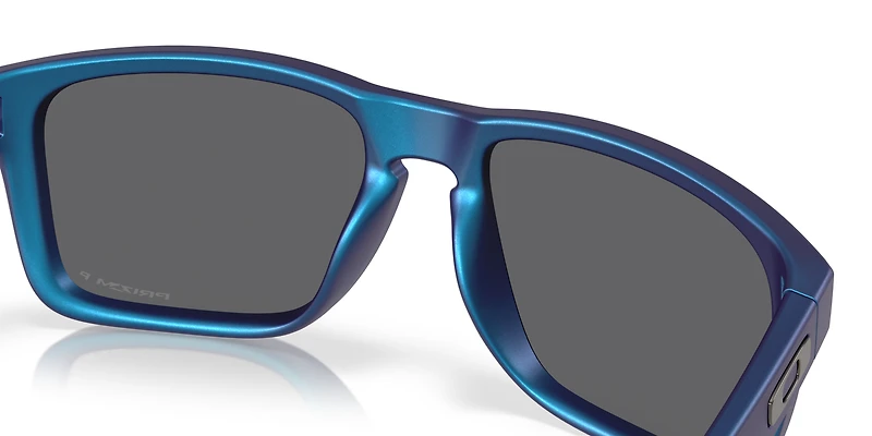 Holbrook™ XL