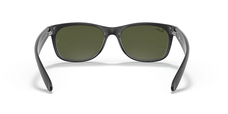 New Wayfarer Flash