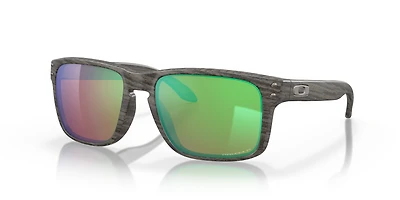 Holbrook™ Woodgrain Collection