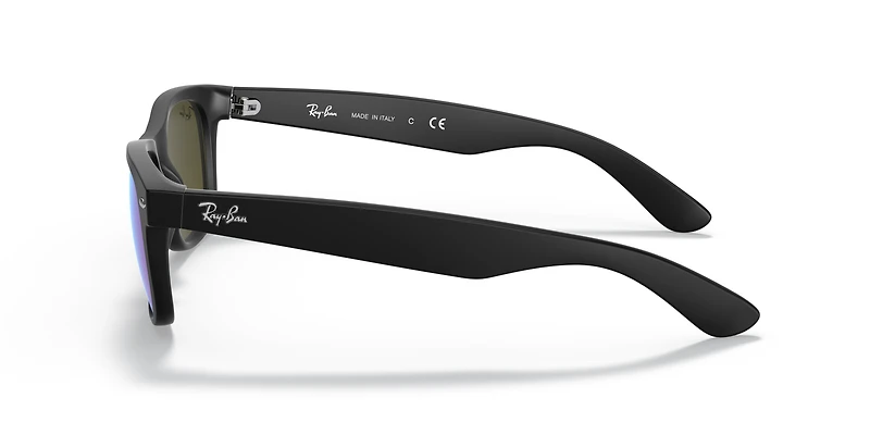 New Wayfarer Flash