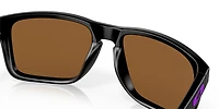 Holbrook™ XL