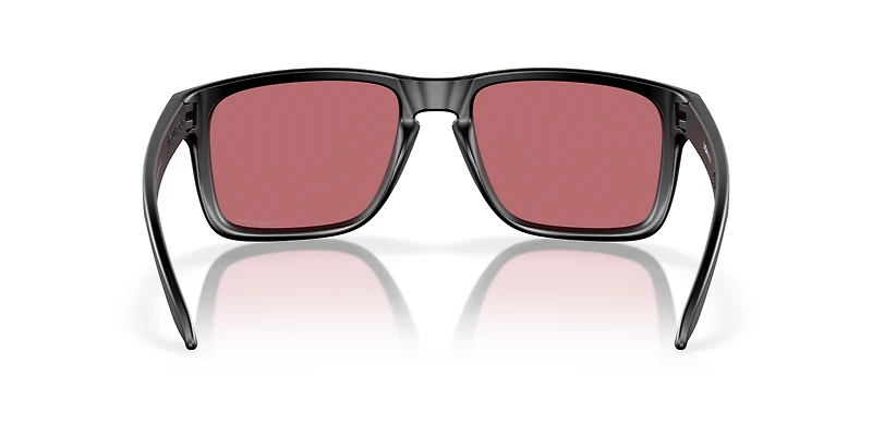 Holbrook™ XL