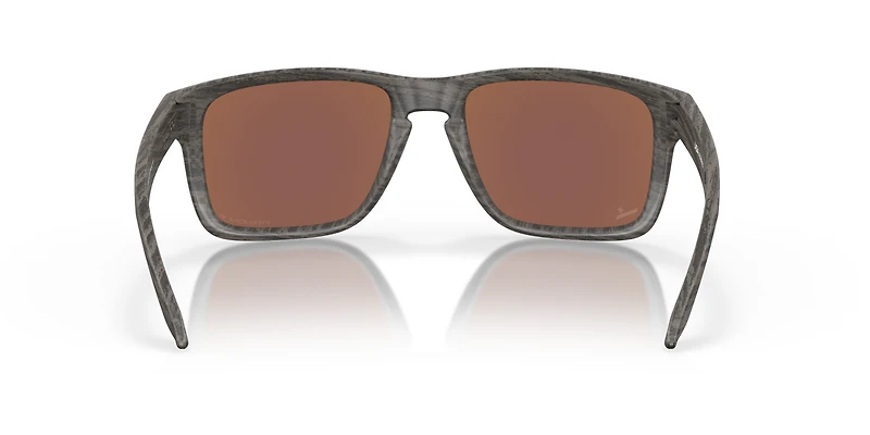 Holbrook™ XL Woodgrain Collection