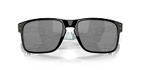 Holbrook™ Introspect Collection