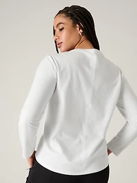 Essential V-Neck Top