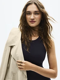 Luna Trench