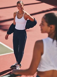 Transcend Scoop Built-In Bra Tank A-C