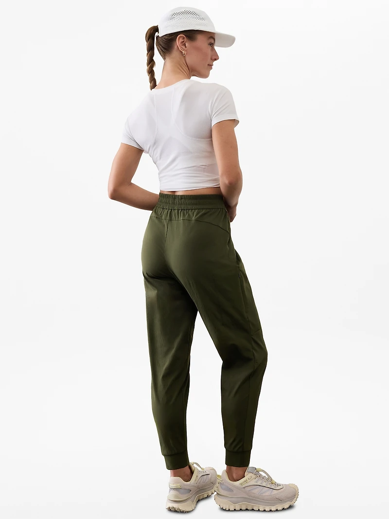 Trekkie Relaxed Mid Rise Jogger