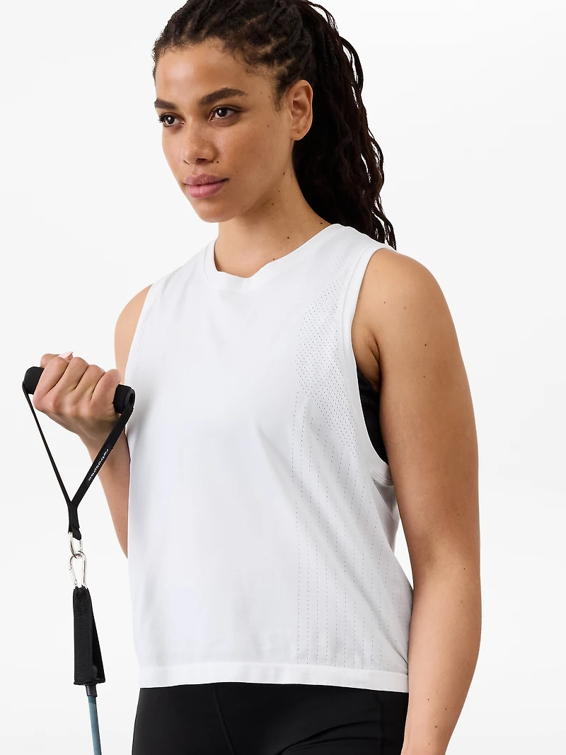 Motion Seamless Relaxed Tank