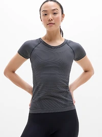 Momentum Seamless Tee