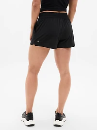 Weekender Mid Rise 3" Run Short