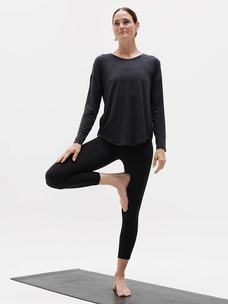 Move With Ease Top