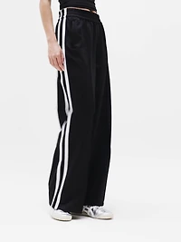 Tempo Mid Rise Wide Leg Track Pant