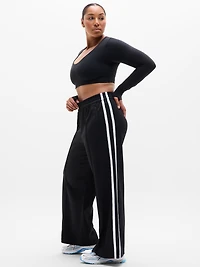 Transcend Scoop Crop Top