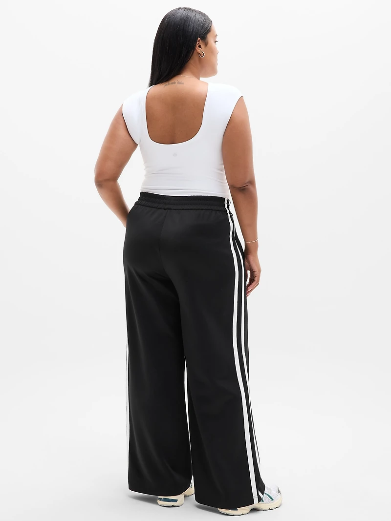 Tempo Mid Rise Wide Leg Track Pant