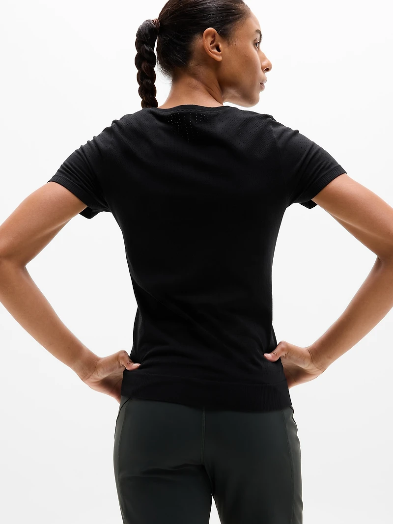 Motion Seamless Tee