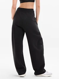 Simone Biles Forever Fleece Mid Rise Barrel Pant