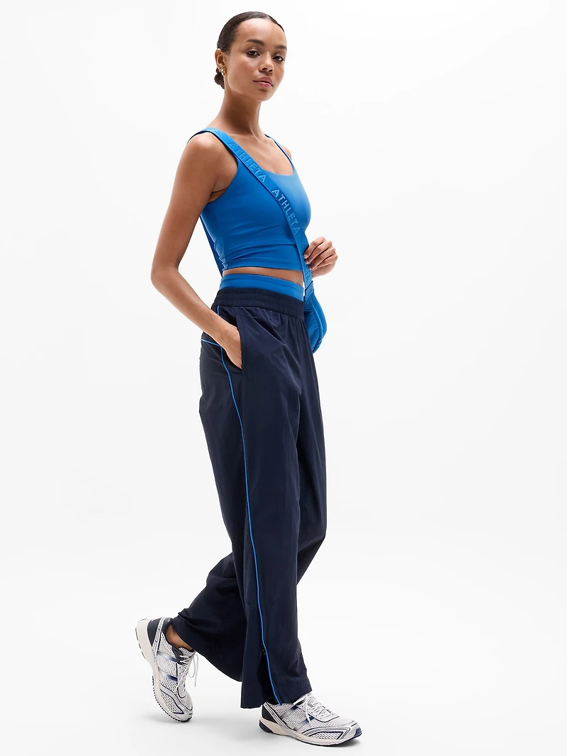 Transcend Square Neck Crop Sports Bra D-DD