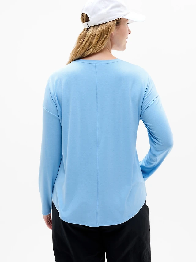 Move With Ease Top