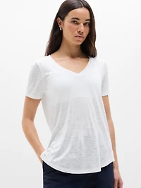 Breezy Scoop V-Neck Tee