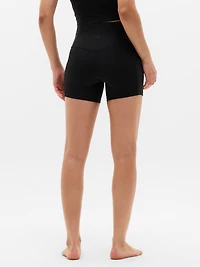 Salutation Stash High Rise 5" Short