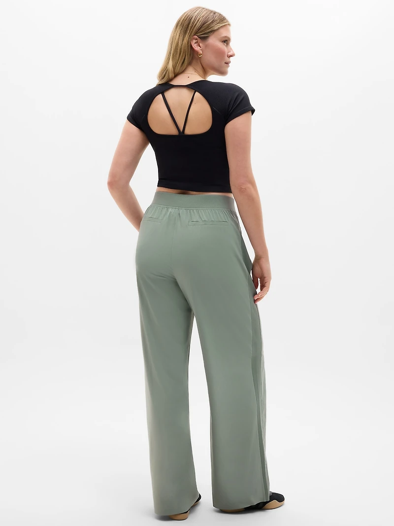 Brooklyn Mid Rise Wide Leg Pant