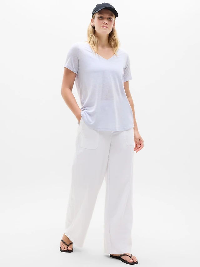 Breezy Scoop V-Neck Tee