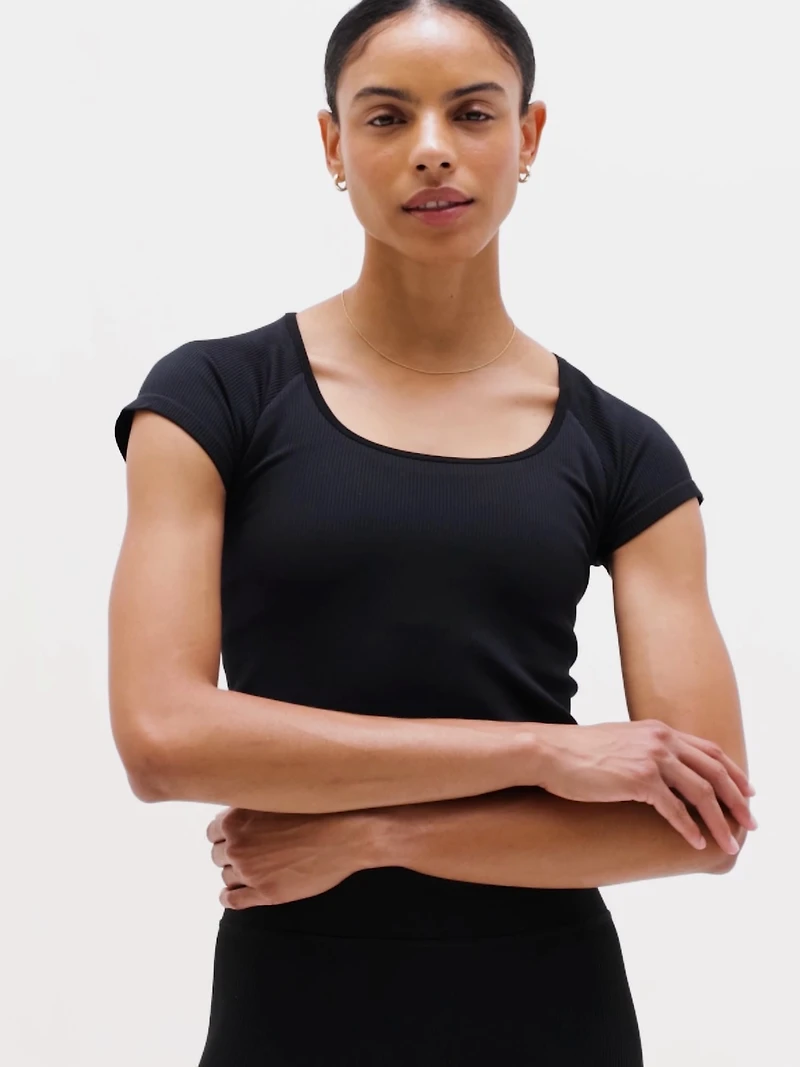 Recharge Seamless Open Back Tee