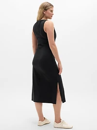 Essential V-Neck Midi Dress