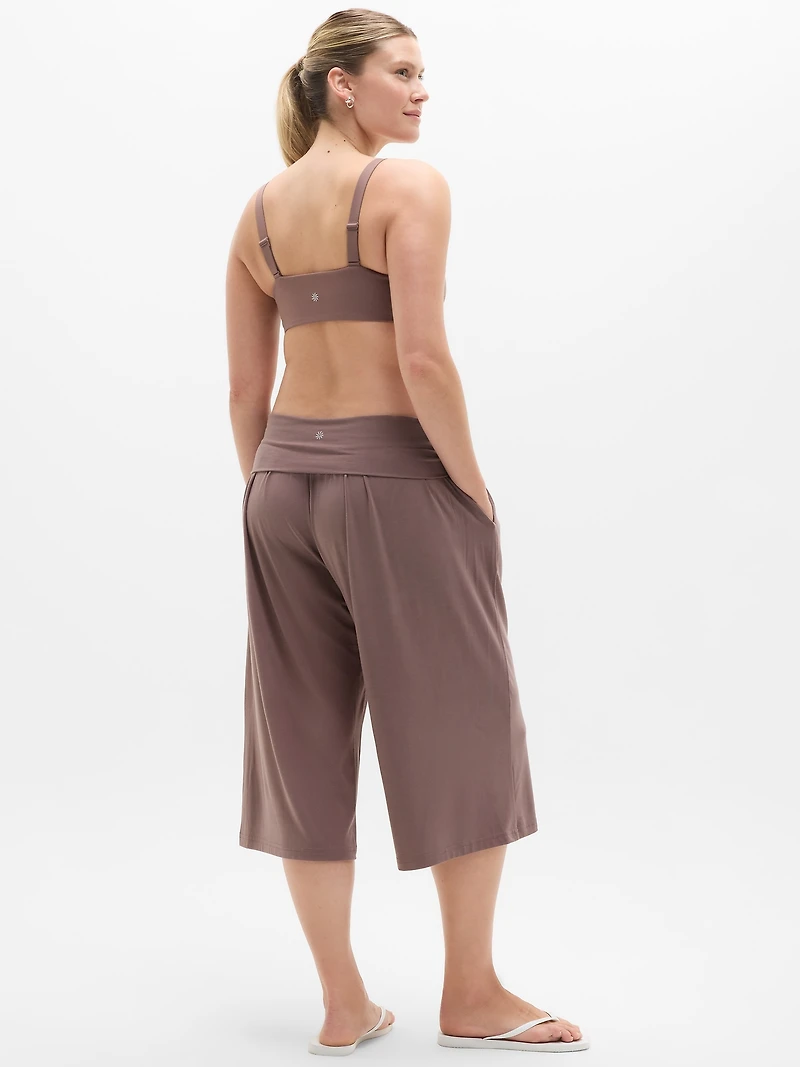 Dream Drape Mid Rise Crop Pant