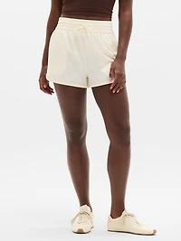 Weekender High Rise Picot 3" Run Short