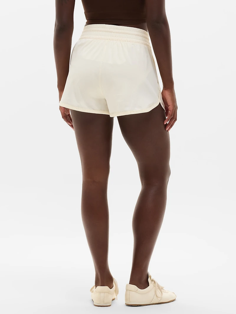 Weekender High Rise Picot 3" Run Short