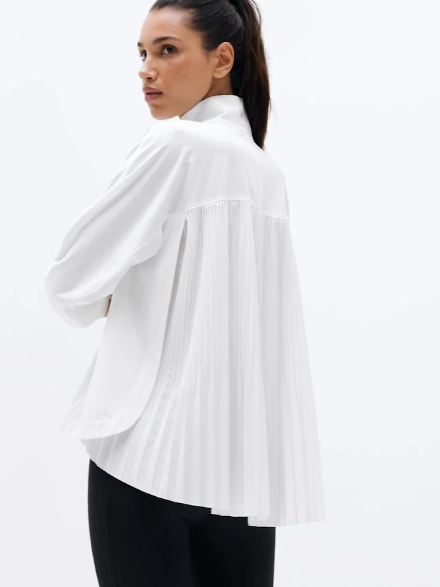 Featherweight Plissé Jacket