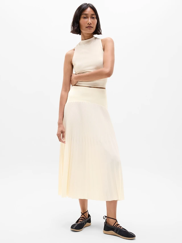 Featherweight Plissé Midi Skirt