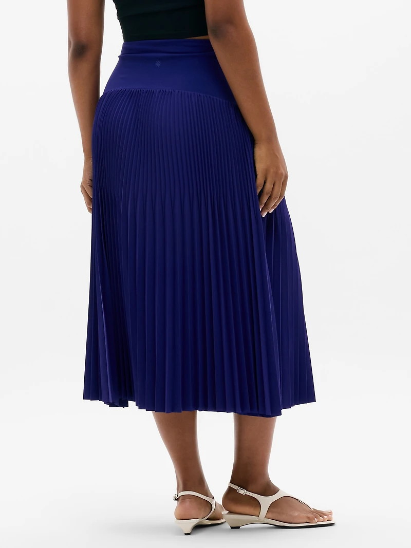 Featherweight Plissé Midi Skirt