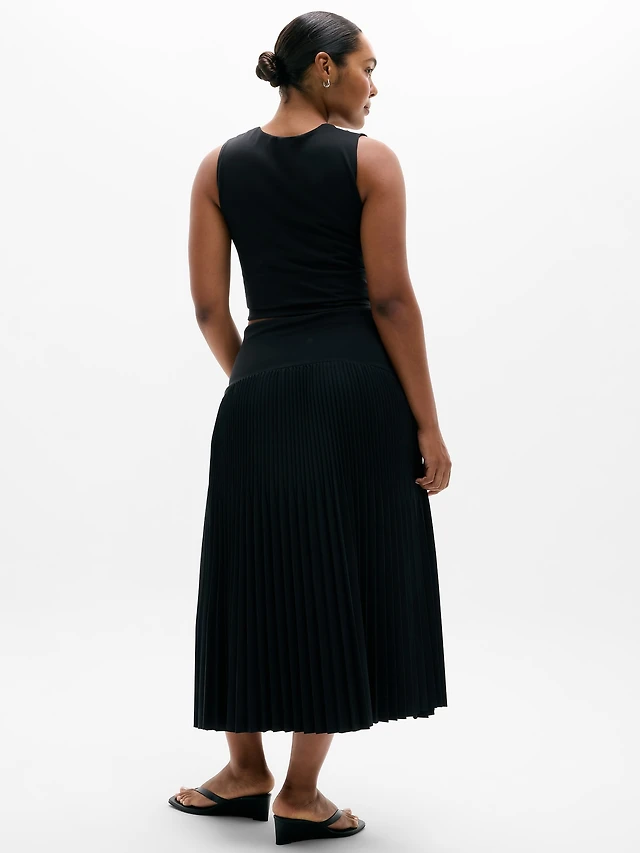 Featherweight Plissé Midi Skirt