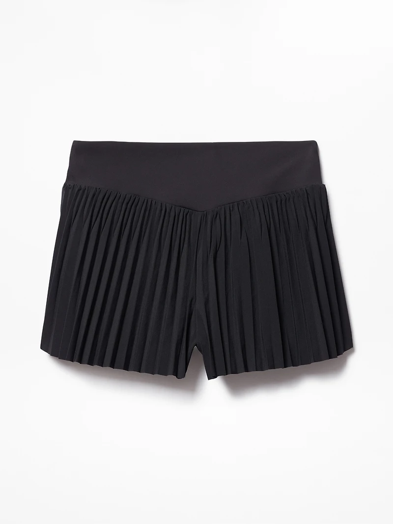 Featherweight Plissé Run Short
