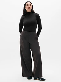 BodyMove Mock Neck Top